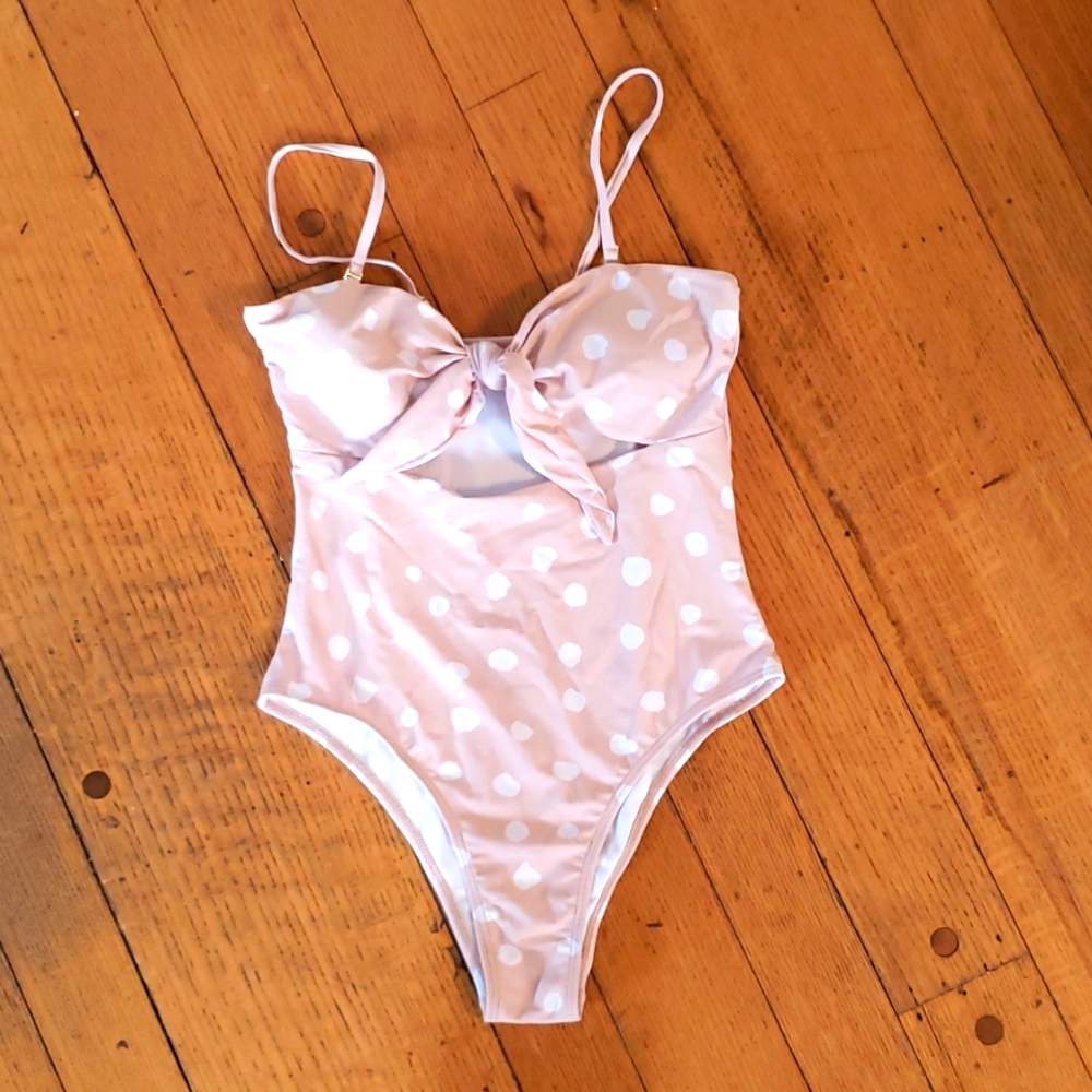 One piece swimsuit